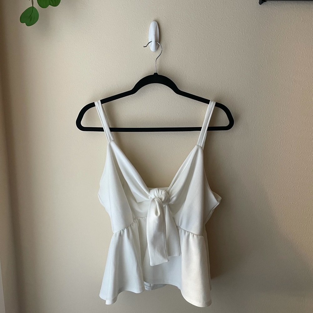 Koco & K knot front cami 🤍